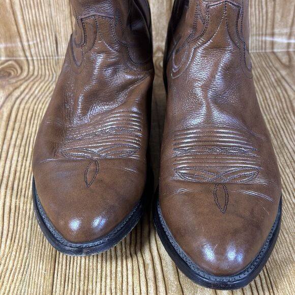 DAN POST Cowboy Western Boots Size 8 E Classic Brown Leather Boots - Picture 4 of 16